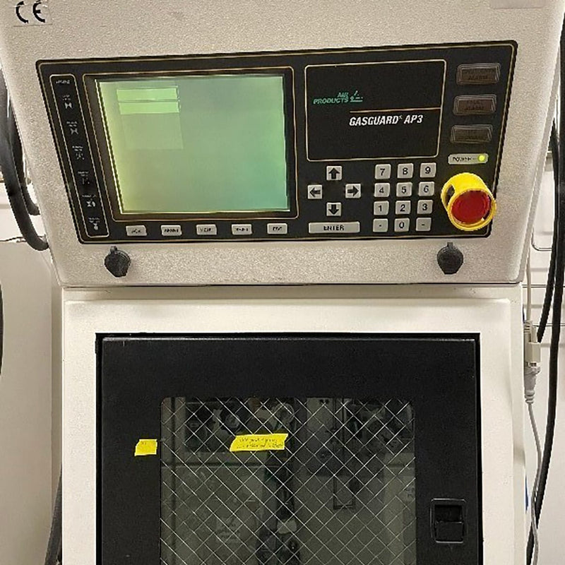 Veeco Emcore D 180 MOCVD (Metal Organic Chemical Vapor Deposition)