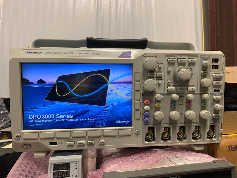 Tektronix DPO 3014 Oscilloscope