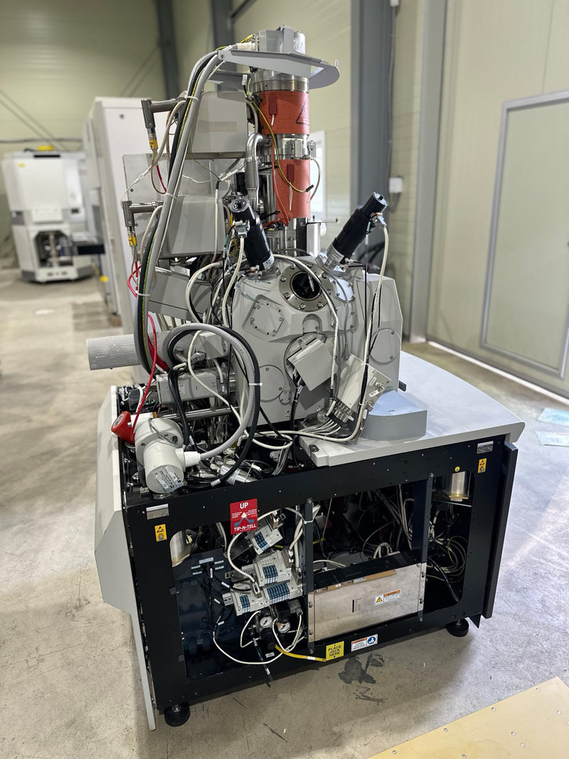 Thermo Fisher Scientific / FEI Helios NanoLab 400 S FIB-SEM (Focused Ion Beam - Scanning Electron Microscope)