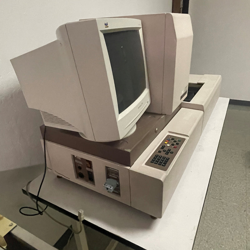 KLA Surfscan 5500 Particle Defect System