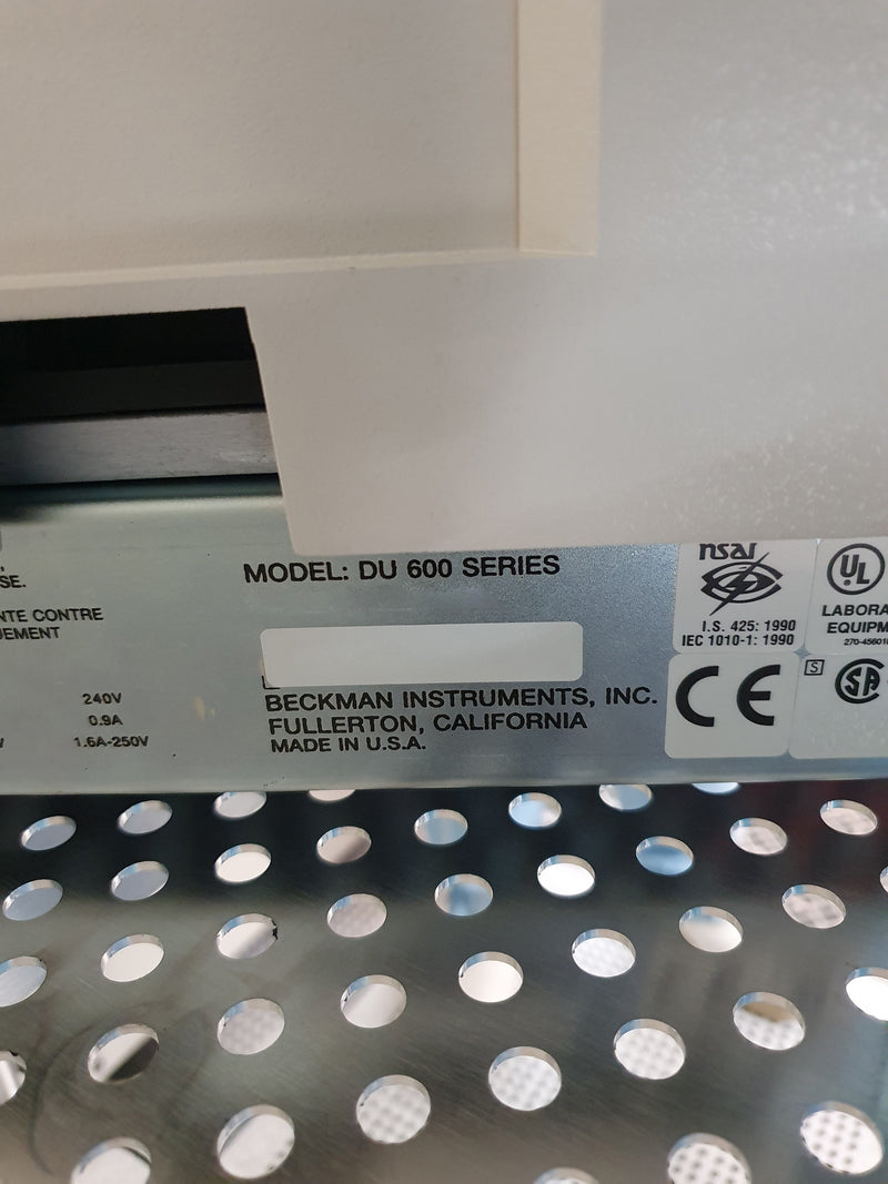 Beckman DU 650 i Spectrophotometer