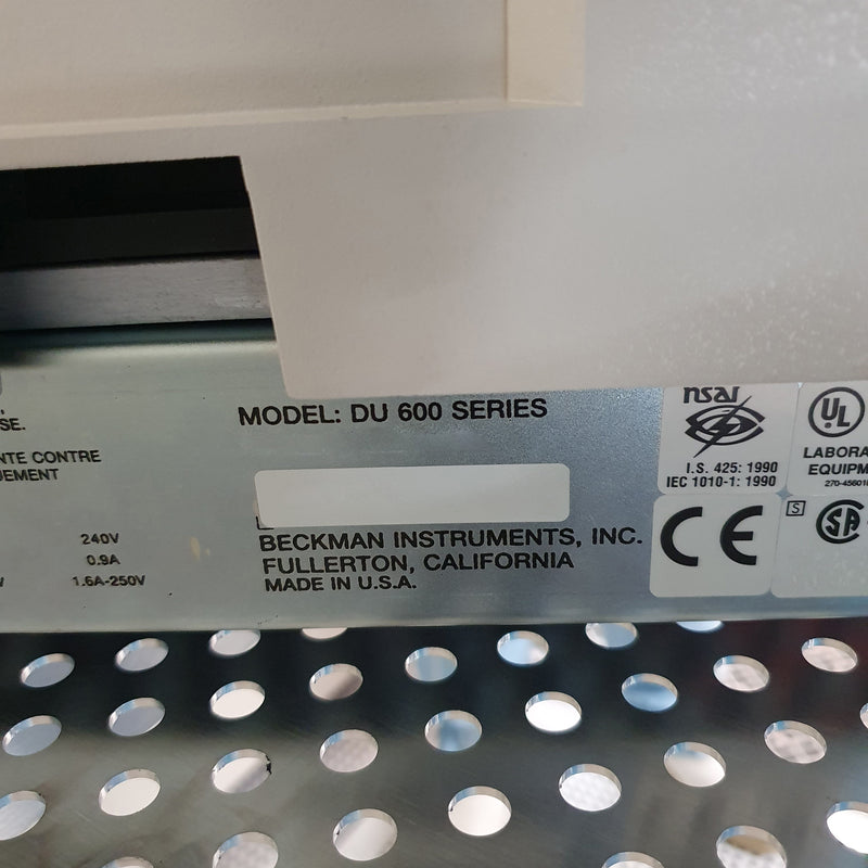 Beckman DU 650 i Spectrophotometer