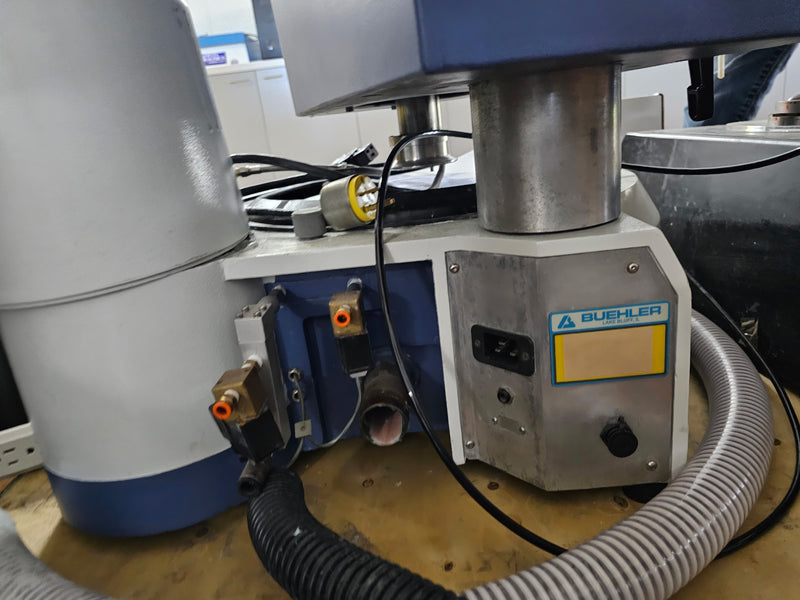 Buehler PowerPro 3000 Grinder / Polisher
