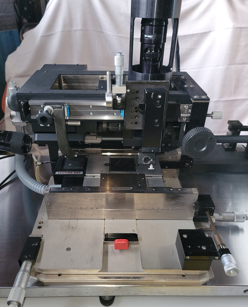 Finetech Lambda Die Bonder