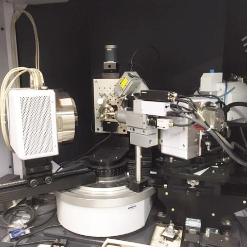 Bruker D 8 Discover XRD Microprobe (X-ray Diffractometer)