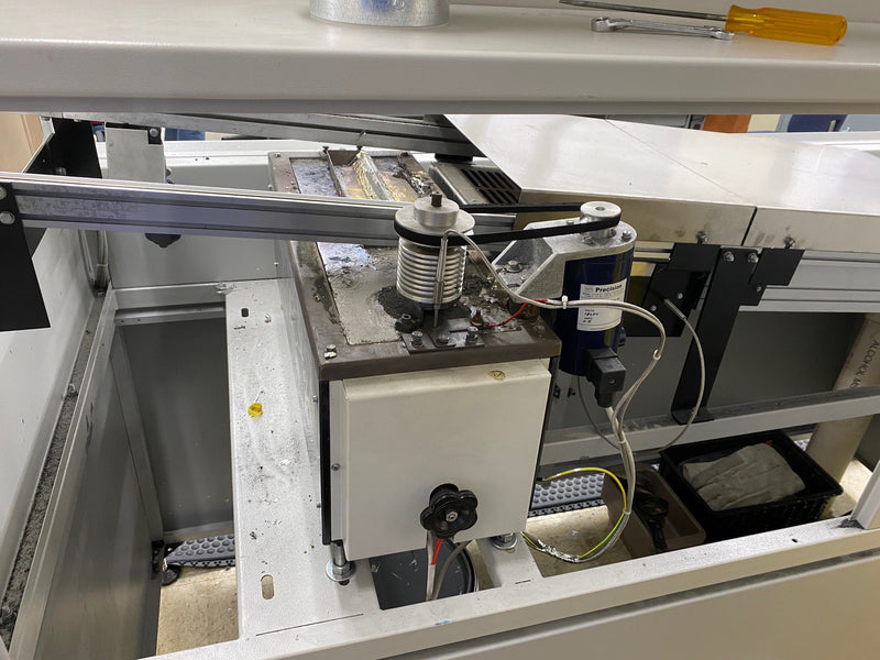 DDM Novastar 12 S-HT Wave Soldering Machine