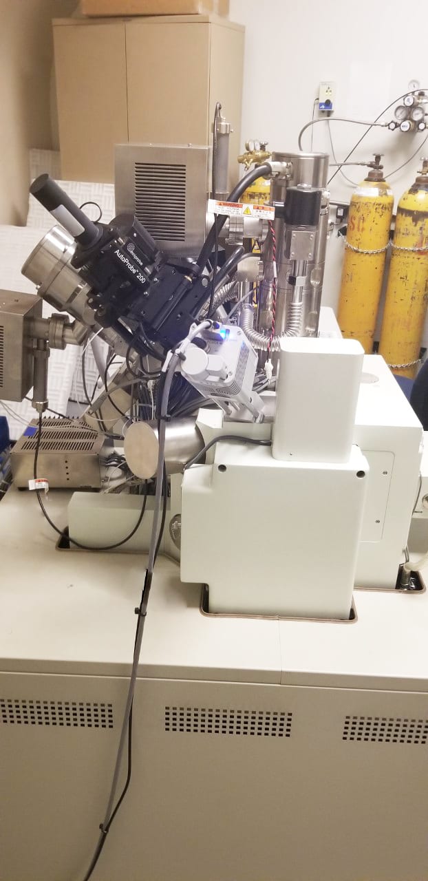 Jeol 4500 FIB (Focused Ion Beam)