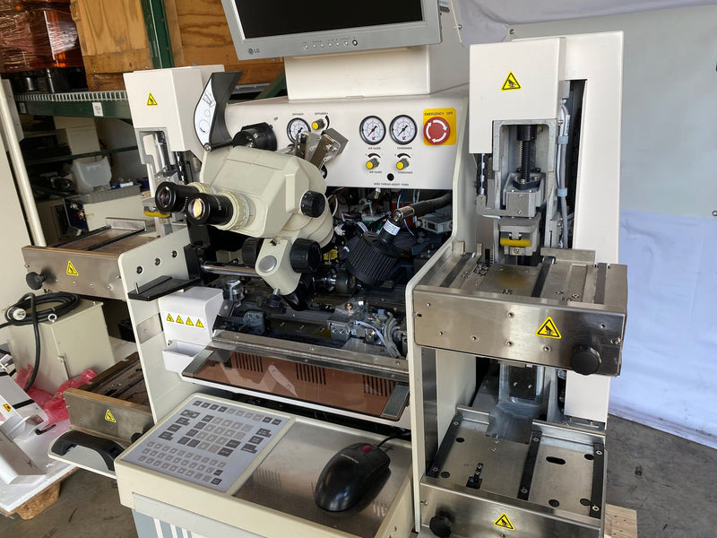 K&S Maxum Ultra Wire Bonder