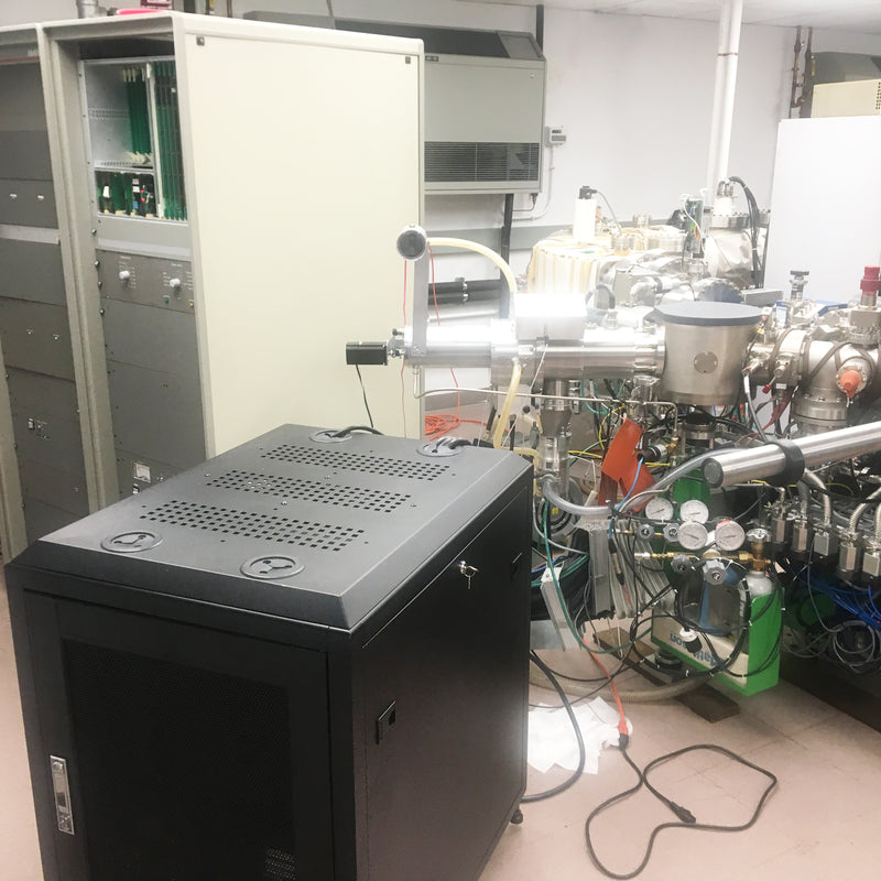 Cameca IMS 6 F SIMS (Secondary Ion Mass Spectrometer)