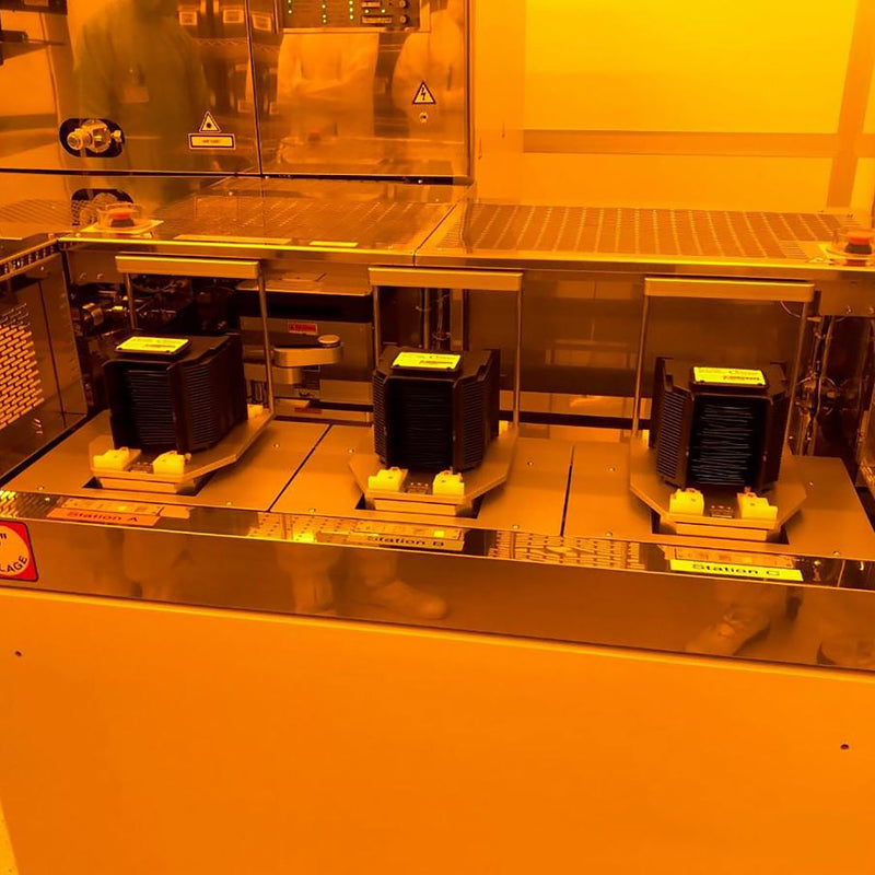 Hitachi S 9220 CD-SEM (Critical Dimension Scanning Electron Microscope)