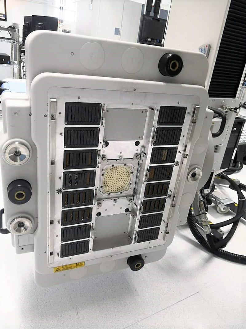 Advantest 93000 PS 400 CTH Tester