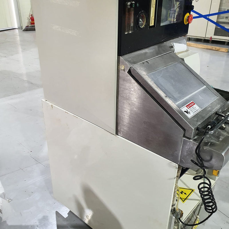 Disco DAD 320 Automatic Dicing Saw