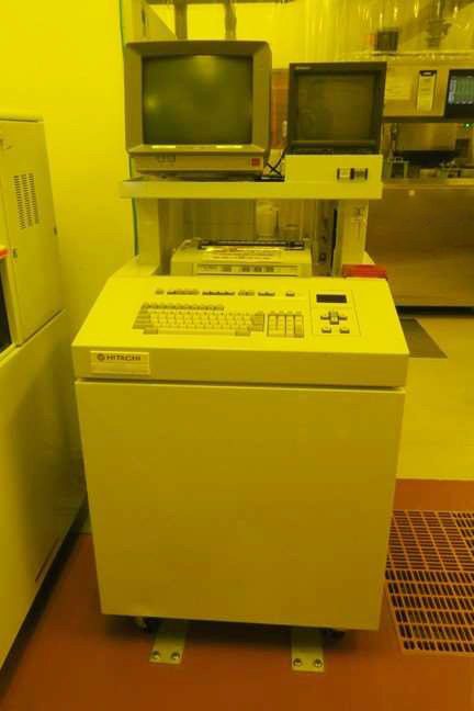 Hitachi PD 2000 Reticle / Mask Particle Detection System