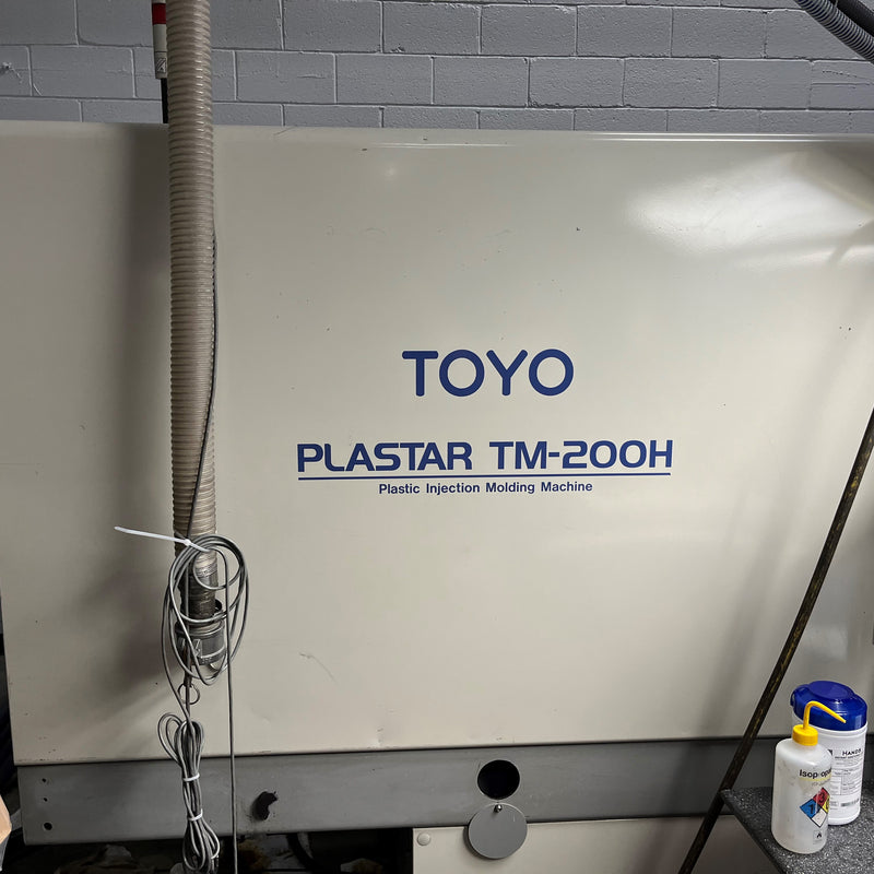 Toyo Plastar TM-200 H Injection Molding Machine