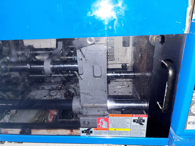 Toyo Si 110 III Injection Molding Machine