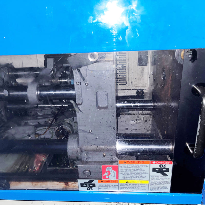Toyo Si 110 III Injection Molding Machine