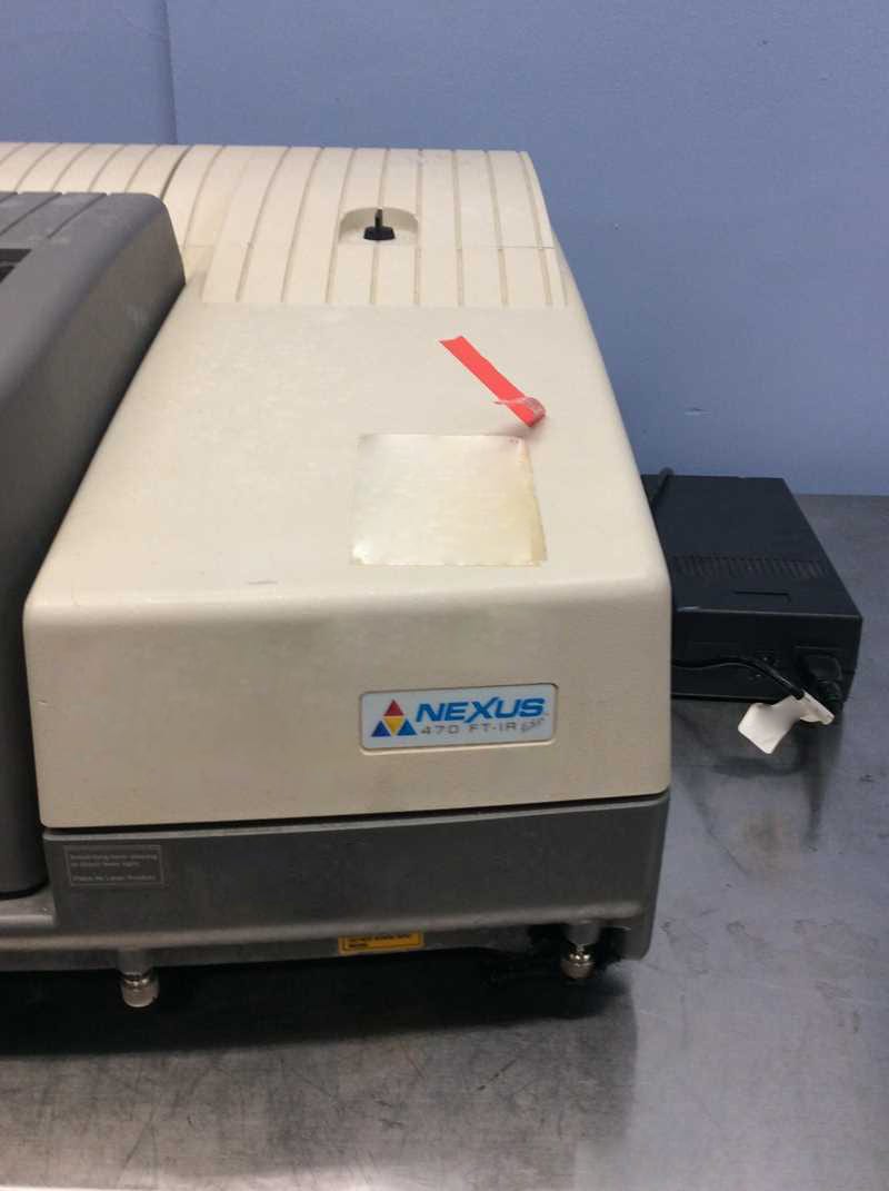 Nicolet Nexus 470 FTIR Spectrometer (Fourier Transform Infrared)