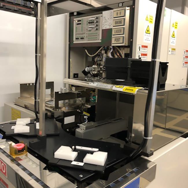 Hitachi S 8840 CD-SEM (Critical Dimension Scanning Electron Microscope)