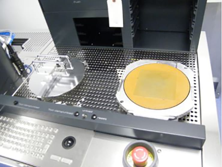 EVG 520 IS UV NIL Bonder