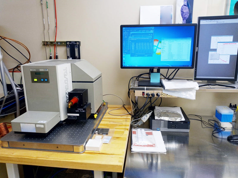 SII Nanotechnology TG/DTA 220 Thermogravimeter
