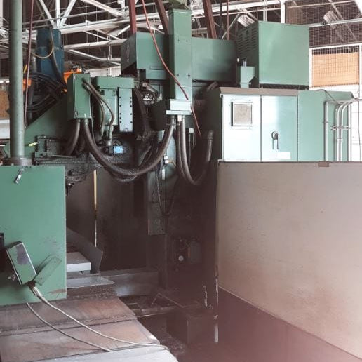 Cincinnati 20 V Profiler Vertical Mill