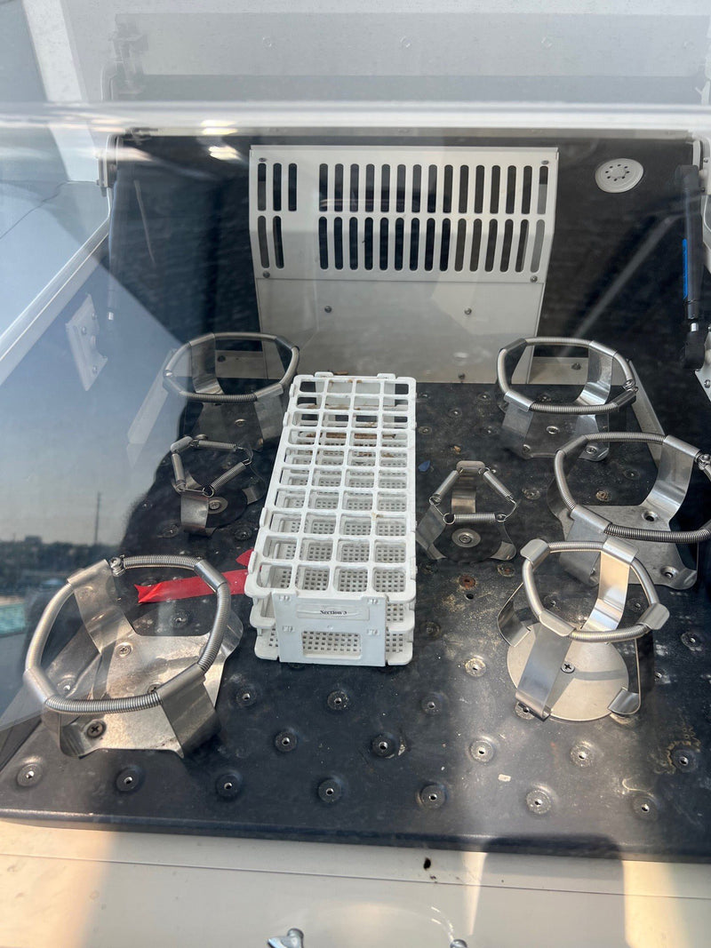New Brunswick Scientific Innova 4000 Incubator Shaker