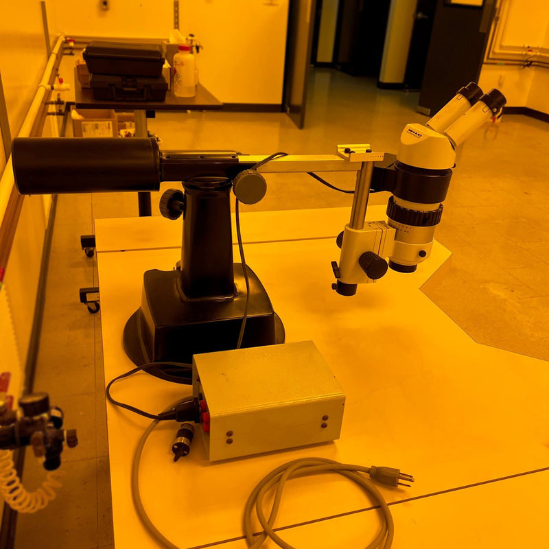 Wild Heerbrugg 327616 Microscope