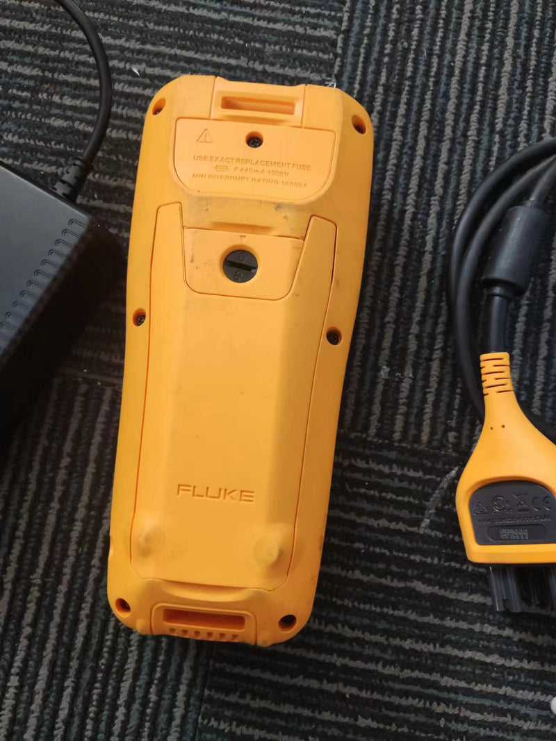 Fluke BT 521 Advanced Battery Analyzer