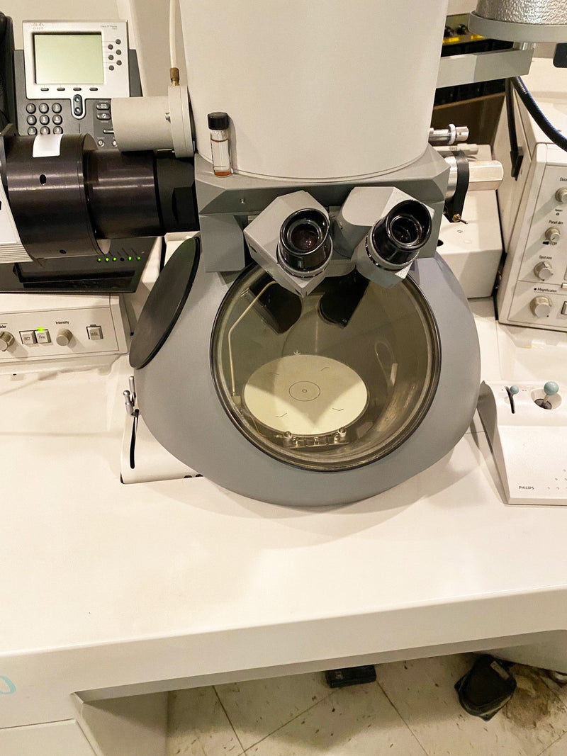 Thermo Fisher Scientific / FEI CM 200 TEM (Transmission Electron Microscope)