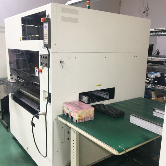 Suzuki SMT 2500 Pick and Place