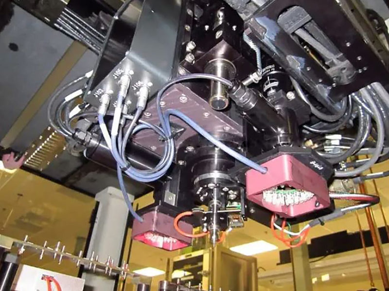 MRSI 505 Flip Chip Die Bonder