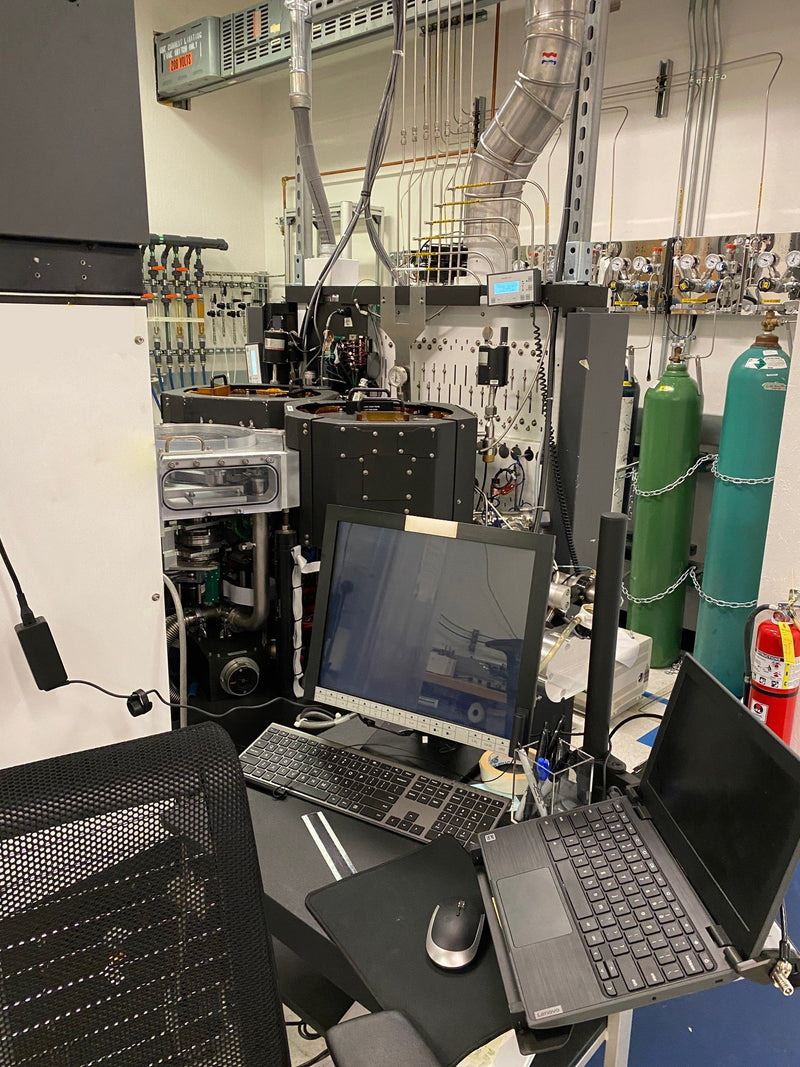 Applied Materials P 5000 Etcher