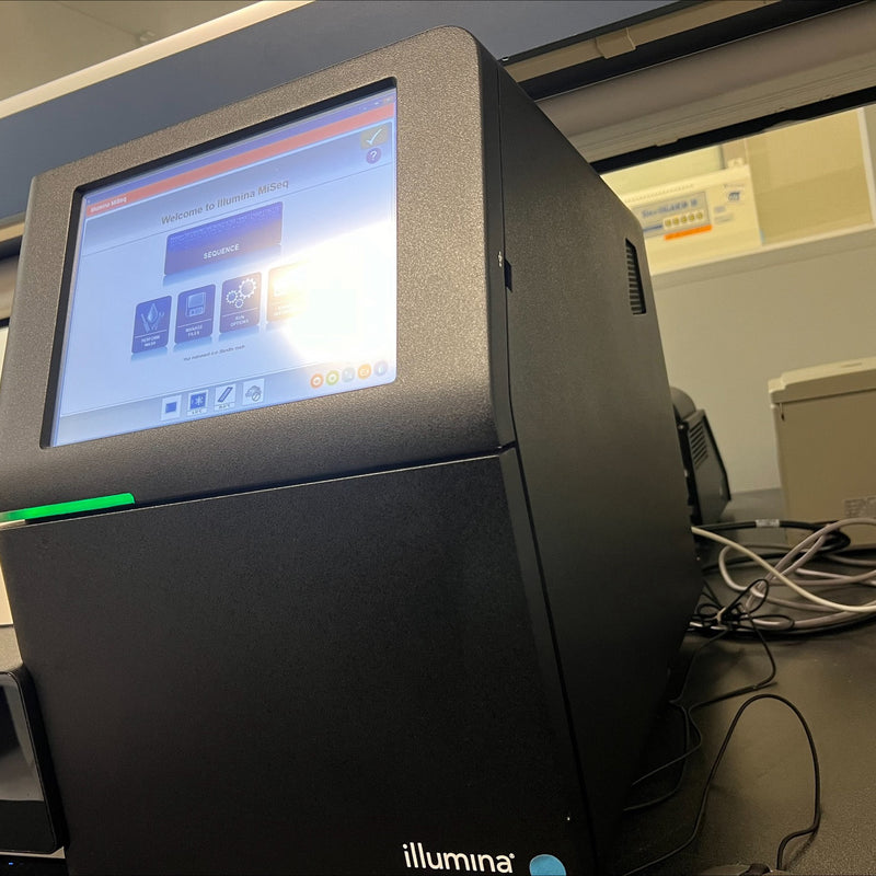 Illumina MiSeq SY-410-1001 DNA Sequencer