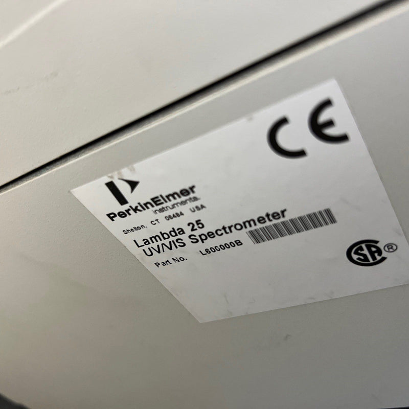 Perkin Elmer Lambda 25 UV-VIS Spectrometer