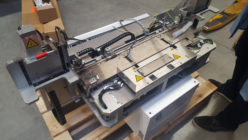 Hesse & Knipps (H&K) BJ 820 Wire Bonder Transport System