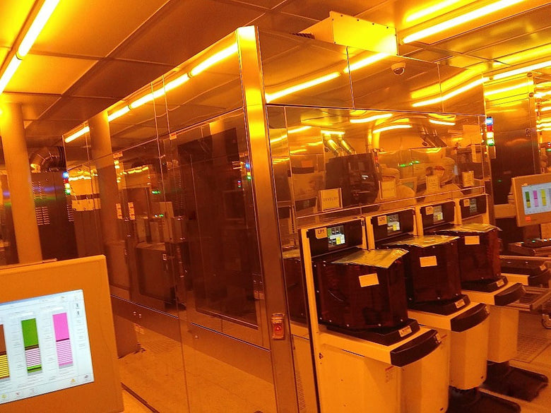 SUSS ACS 300 Gen 2 Coater / Developer
