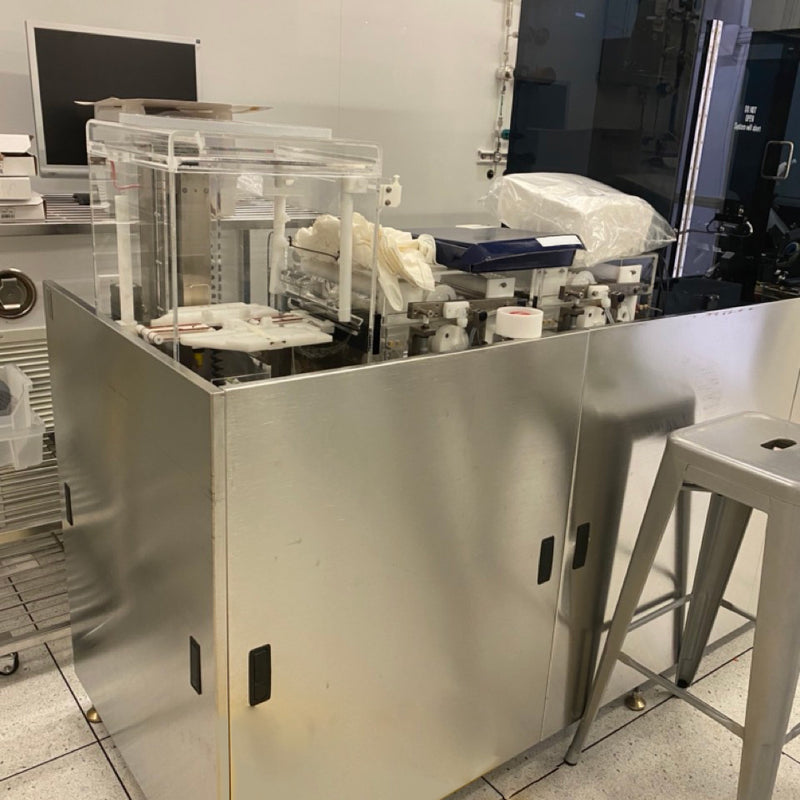 Ontrak DSS 200 Post CMP Scrubber (Chemical Mechanical Polisher)