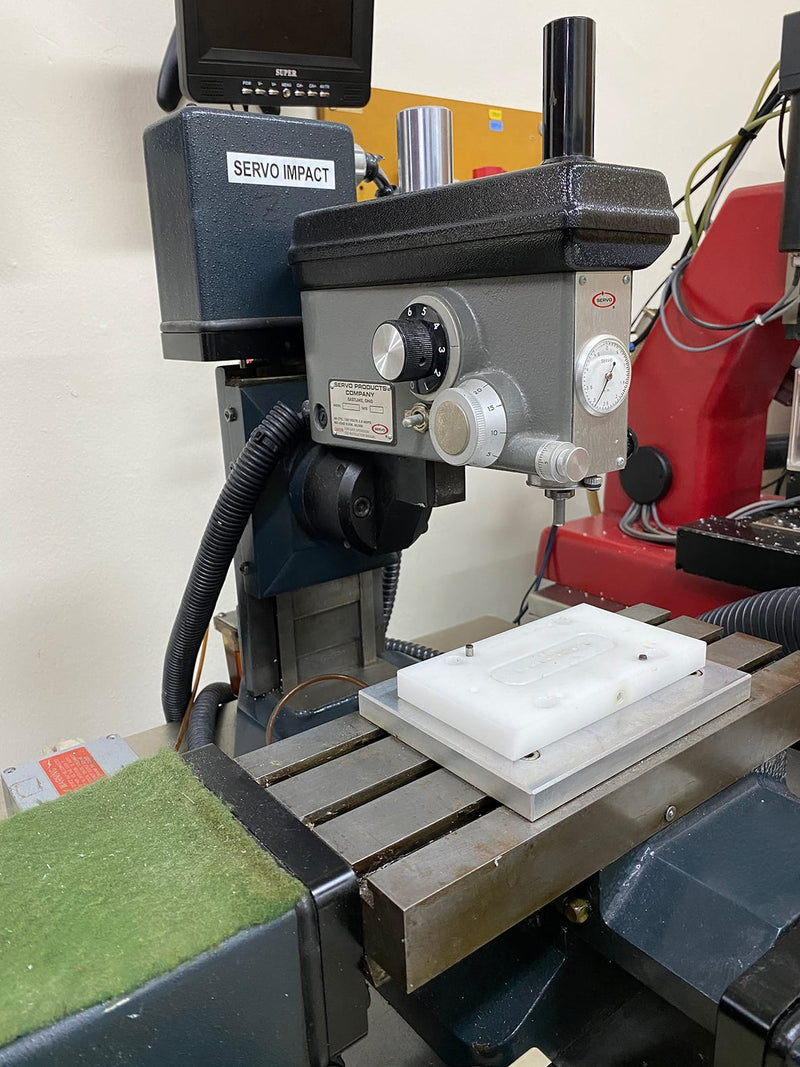 Servo 7406