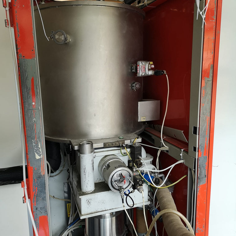 Leybold A 700 Q Evaporator