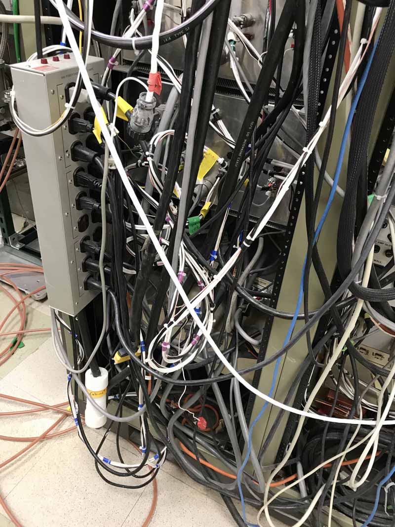 Veeco Gen II MBE Growth system