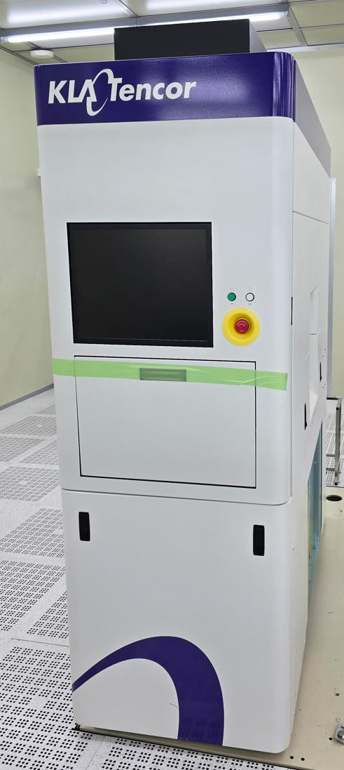 KLA Surfscan SP 2 Particle Defect System