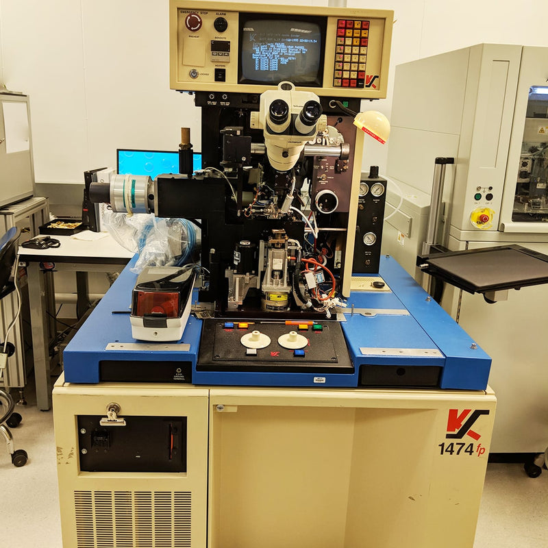 K&S 1474 Wire Bonder