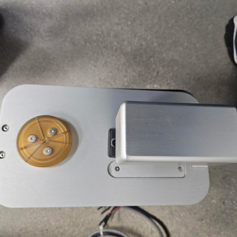 Genmark Gencobot S / 2 L Robots