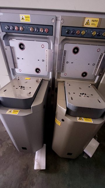 ESI M 9830 Laser Repair System