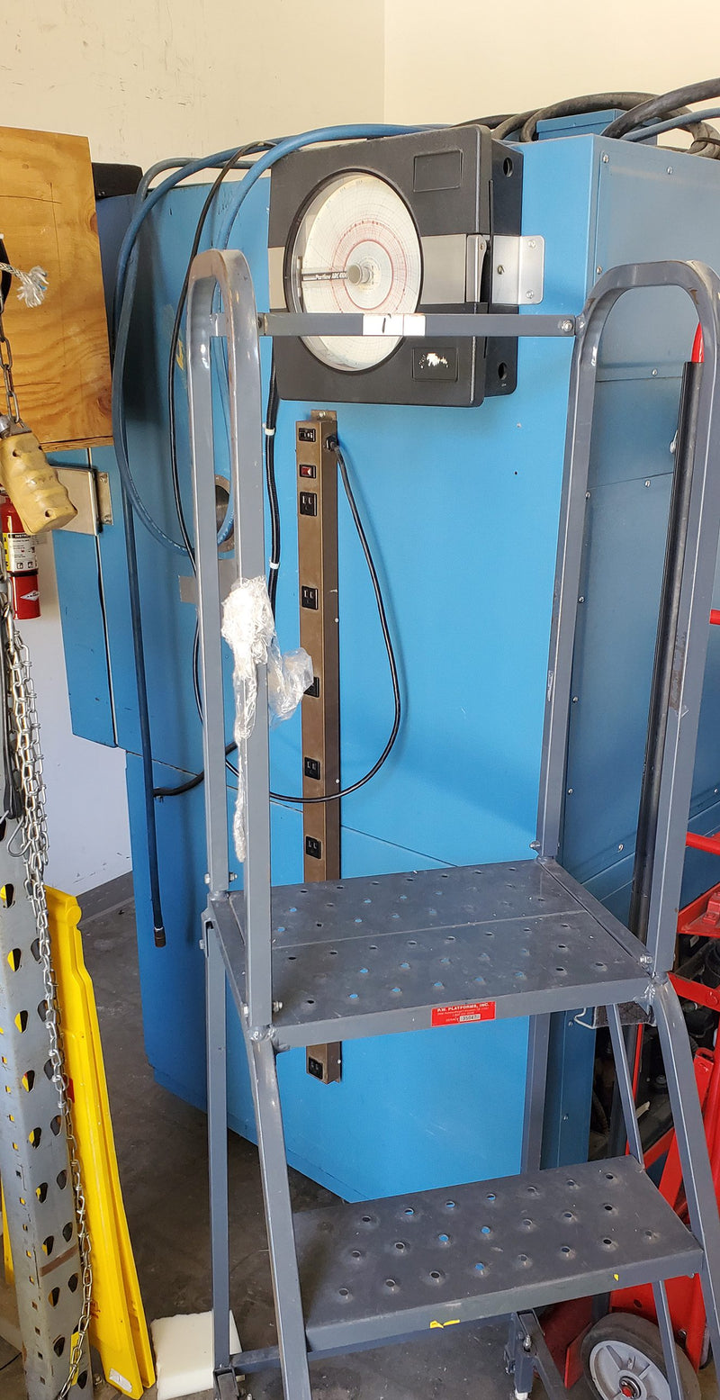 Thermotron Chamber