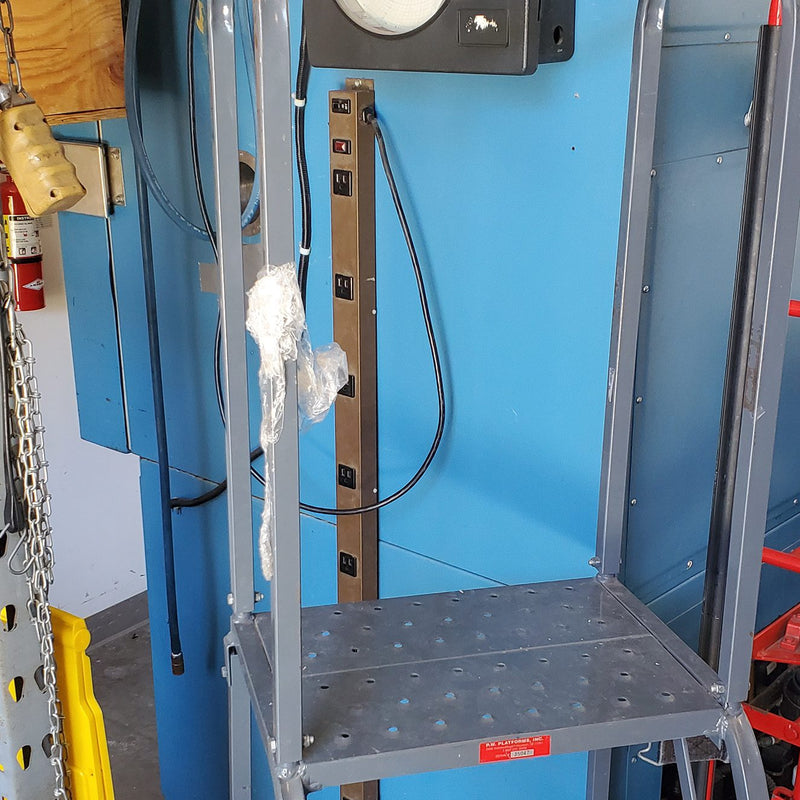 Thermotron Chamber