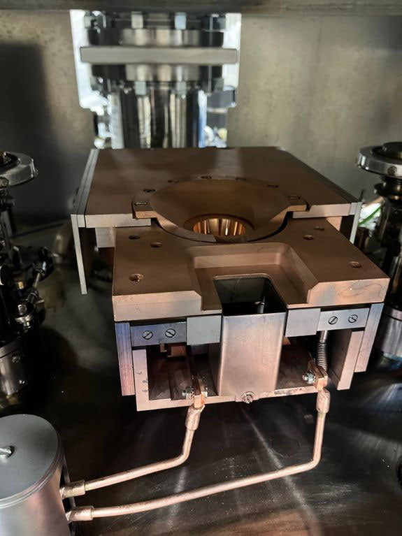Evatec / Oerlikon Balzers BAK 1401 MS Split Thin Film Evaporator
