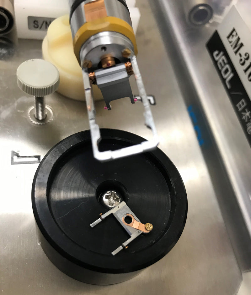 Jeol JEM 2100 TEM (Transmission Electron Microscope)