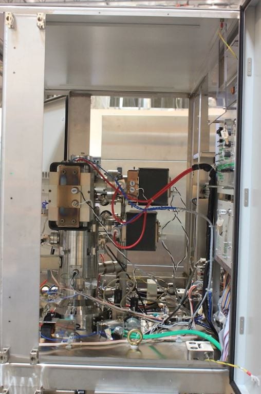 Hitachi S 9380 CD-SEM (Critical Dimension Scanning Electron Microscope)