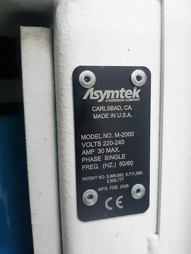 Asymtek M 2000 Glue Dispenser